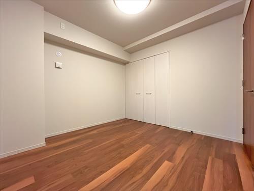 洋室約6.5帖（3）