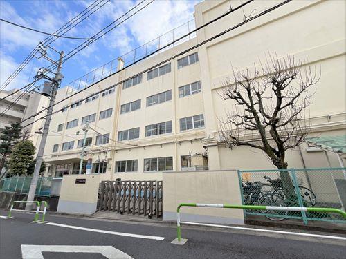 文京区立大塚小学校 110ｍ