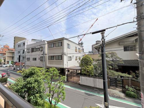 東側バルコニーからの眺望
