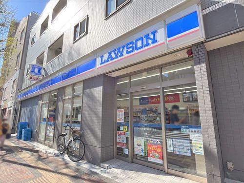 ローソン新宿下落合四丁目店 200ｍ