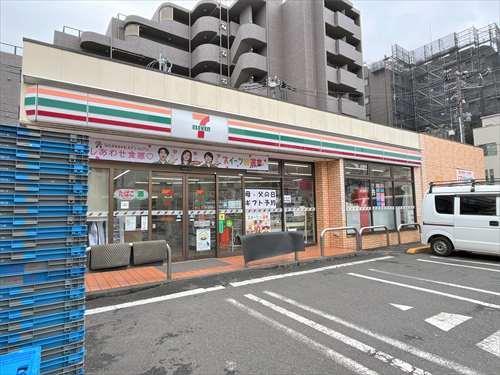 セブンイレブン新宿下落合駅北店 440ｍ