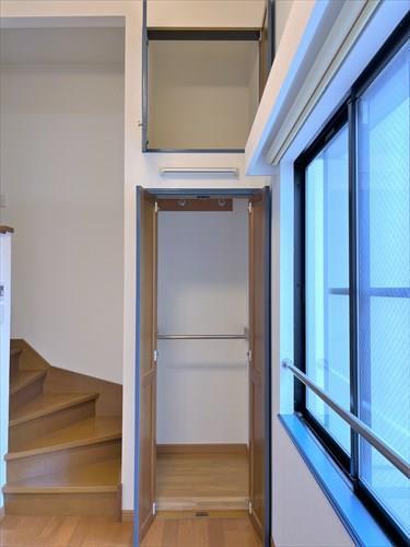 クローゼット（1F洋室約7.5帖）