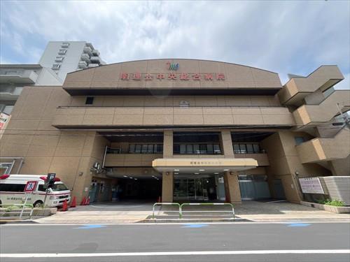 明理会中央総合病院 640ｍ