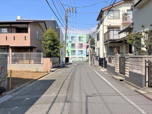 前面道路（物件：左手）