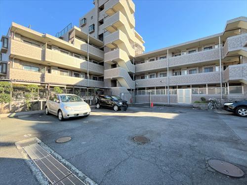 敷地内駐車場