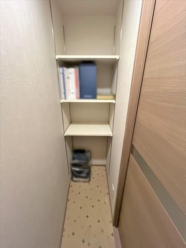 納戸約0.8帖
