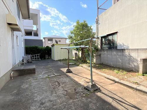 建物北側にあるお庭