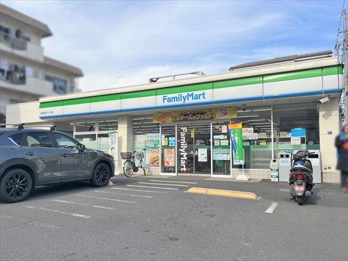 ファミリーマート高島平七丁目店　150ｍ