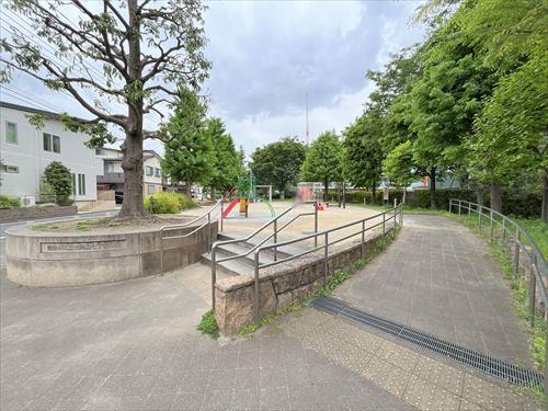 世田谷区立北烏山七丁目公園 260ｍ