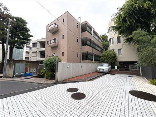 前面道路（物件右側）