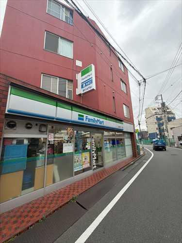 ファミリーマート池袋本町１丁　110ｍ