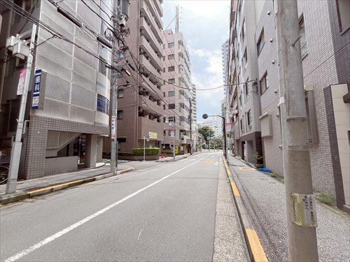 前面道路（物件：右手）