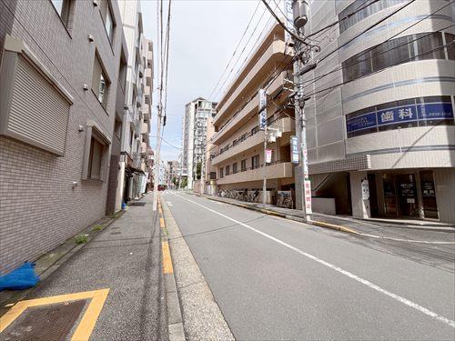 前面道路（物件：左手）