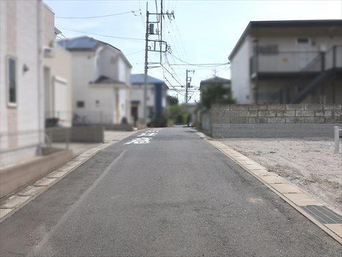 前面道路（2024年4月撮影）