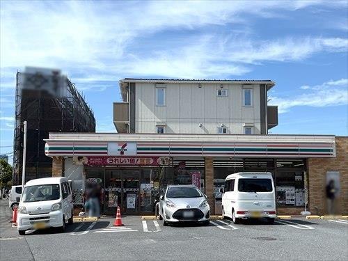 セブンイレブン市川鬼高1丁目店400m