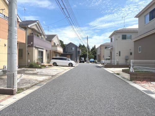 前面道路（2024年8月撮影）