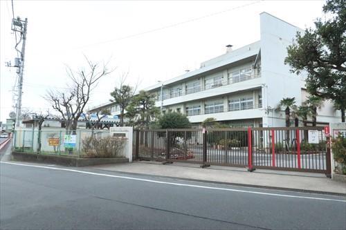 市川市立平田小学校まで450m