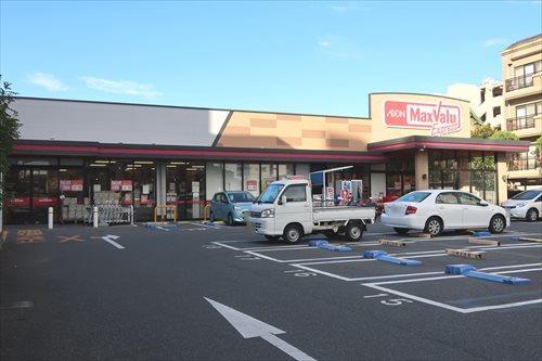 マックスバリュエクスプレス市川店410m