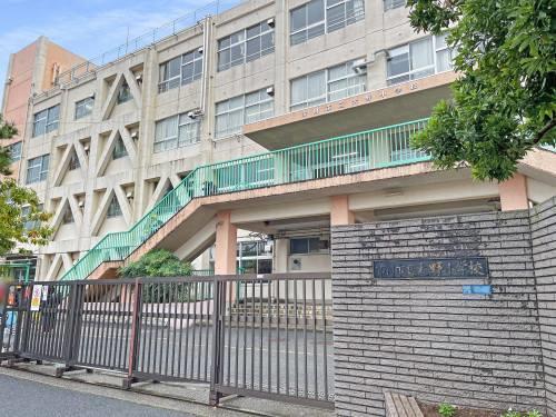 市川市立大野小学校まで320ｍ