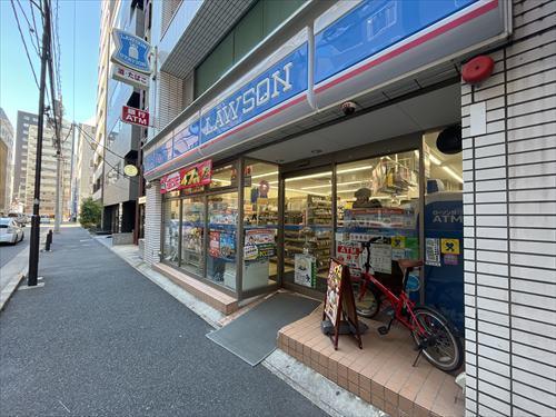 ローソン入船店まで60ｍ