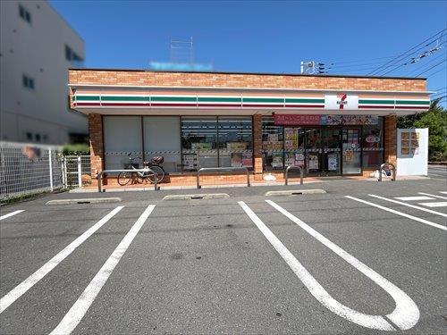 セブンイレブン 250m