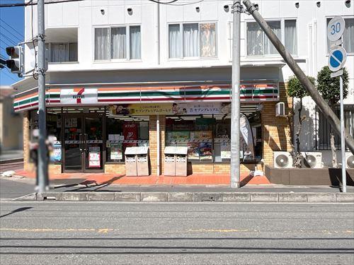 セブンイレブン市川行徳店 270m