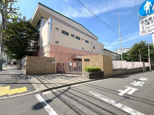 渋谷区立笹塚中学校 350m