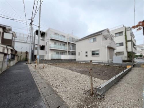 現地：手前側（2025年10月撮影）