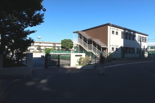 市川市立第二中学校 1710m 市川市立第二中学校 1710m