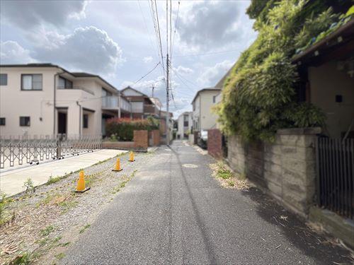 前面道路（2026年5月撮影）