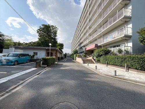 前面道路（2026年6月撮影）