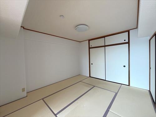 和室（約8帖）