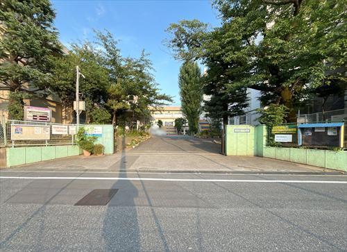 市川市立鶴指小学校340m