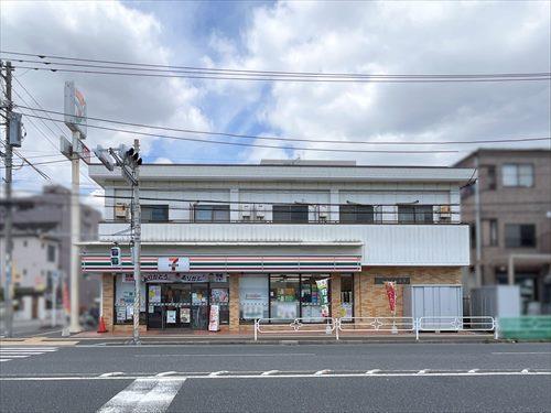 セブンイレブン浦安当代島店370m
