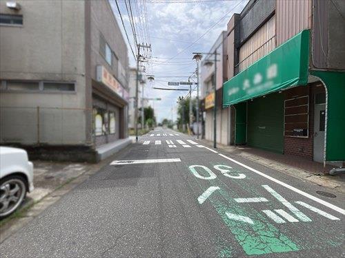 前面道路（2026年6月撮影）