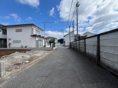 前面道路（2026年9月撮影）