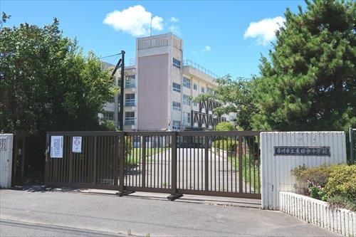 市川市立東国分中学校1340m