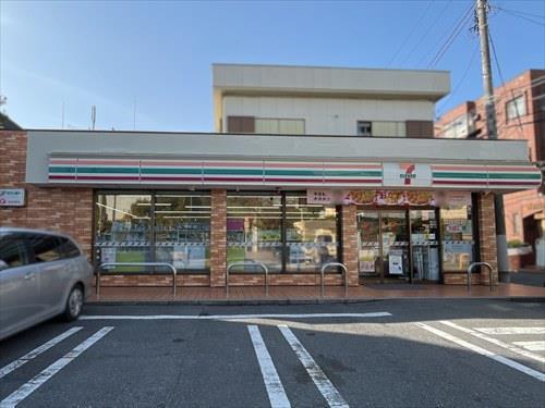 セブンイレブン市川大洲店880m