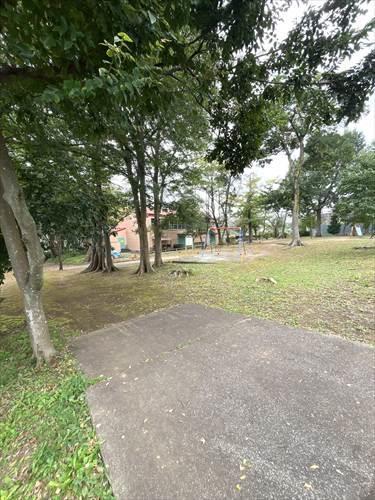 上山公園まで210m