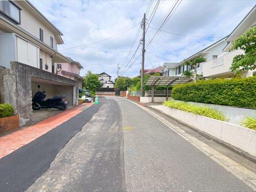 現地含む前面道路