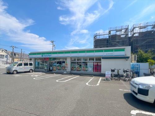 ファミリーマート国分寺府中街道店530ｍ