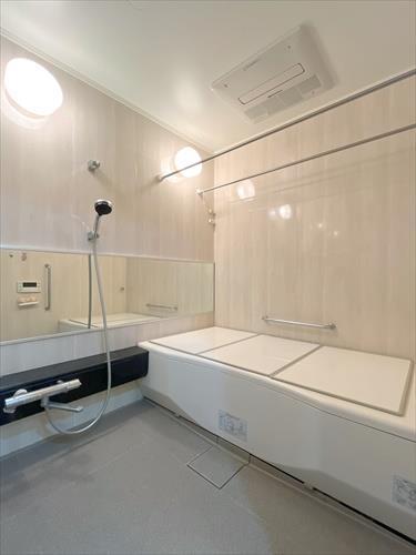 浴室(浴室乾燥機付き)