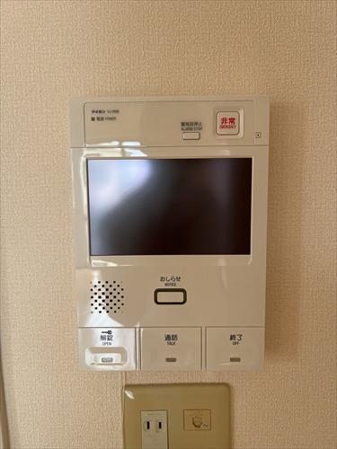 インターホン