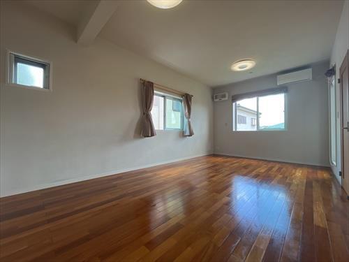 リビングダイニング