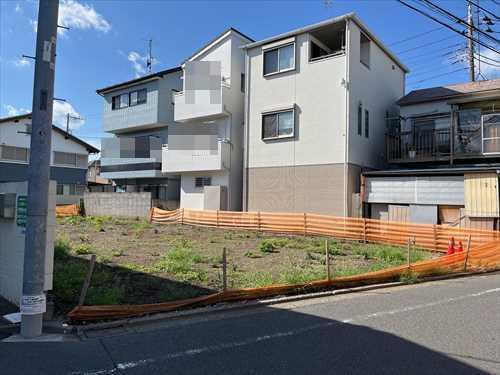 現地(2025年9月撮影)右側