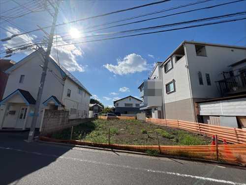 現地(2025年9月撮影)左側