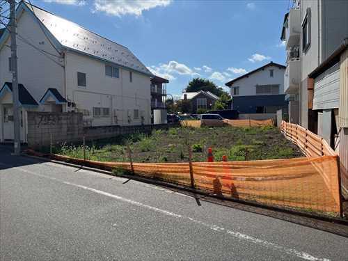 現地(2025年9月撮影)左側