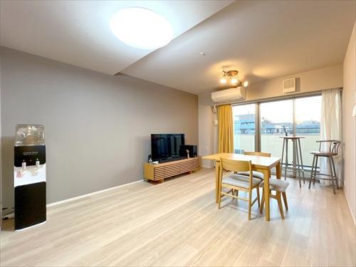 リビングダイニング