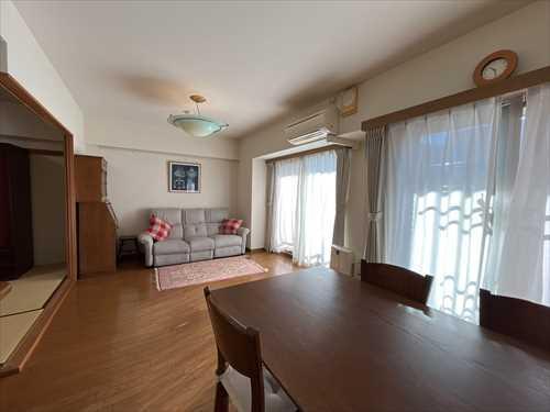 リビングダイニング