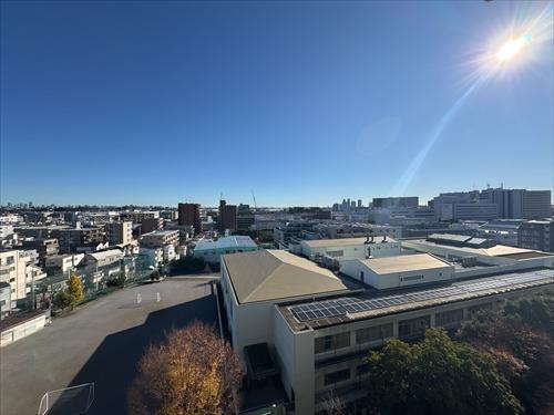 東側バルコニーからの眺望